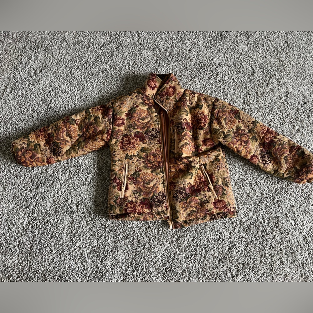 Zoco isabel quilted floral jacket